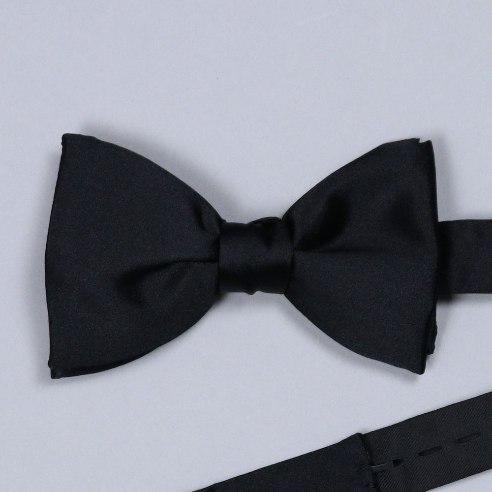 Black Silk Ready Tied Bow Tie