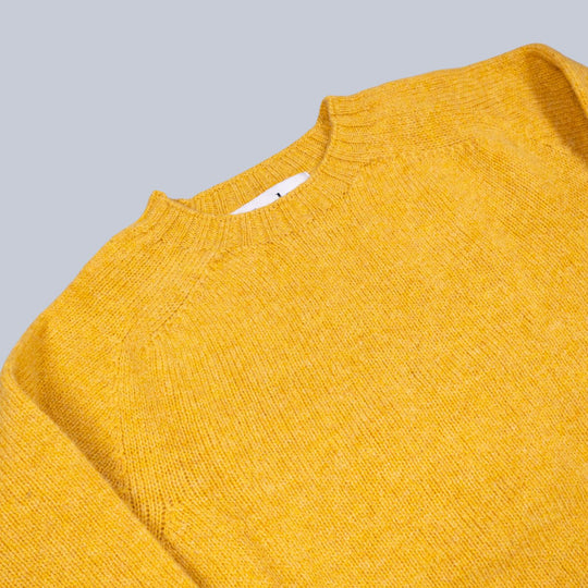 Nectar Yellow Supersoft Lambswool Crewneck Sweater
