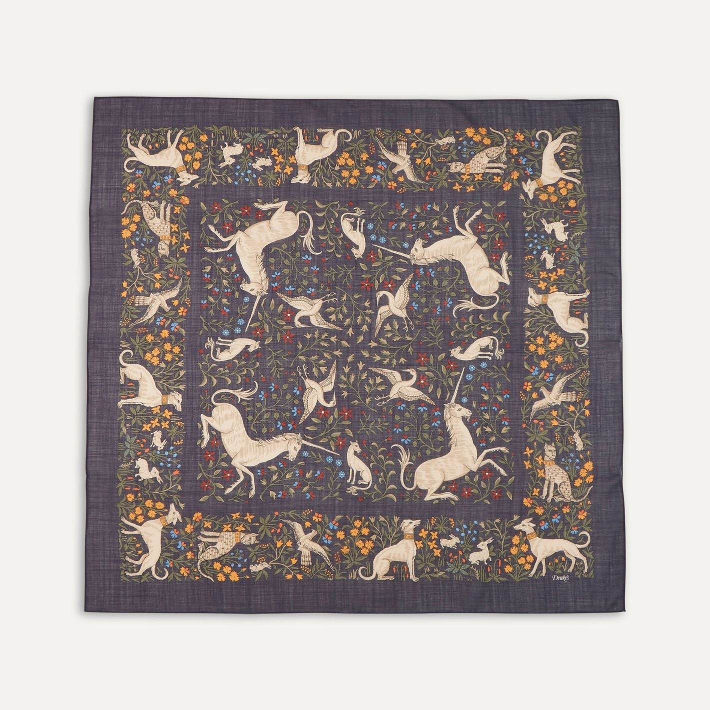 n*n様 アナトミカSQUARE SCARF MOSAIC ANIMALS EM n*n様 アナトミカSQUARE SCARF MOSAIC ANIMALS EM SQUARE SCARF MOSAIC