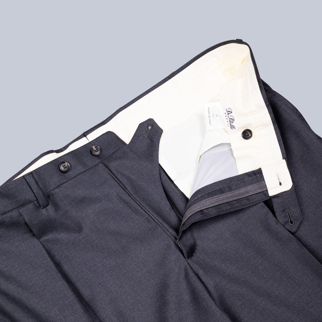 Grey pure virgin wool suit