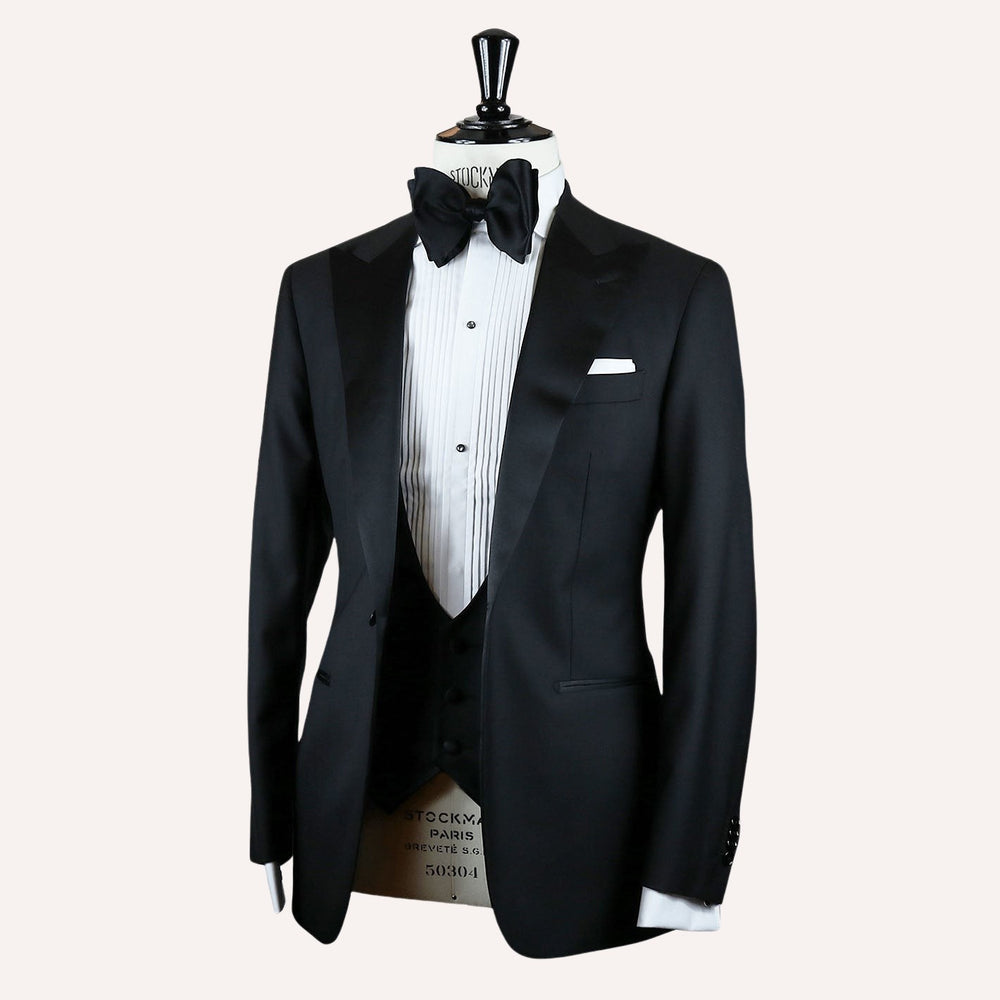 Black Silk Large Bow Tie