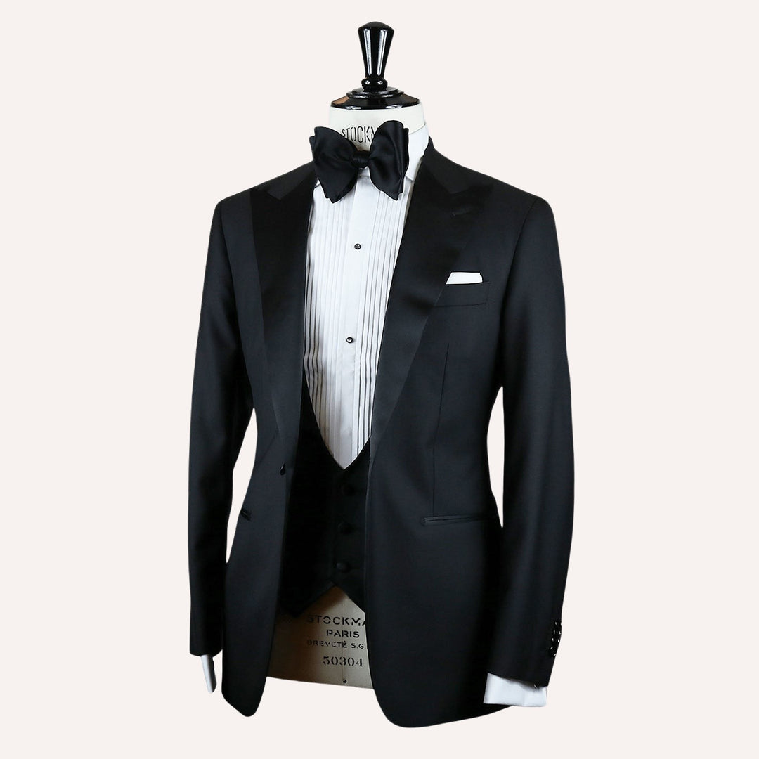 Black Silk Large Bow Tie