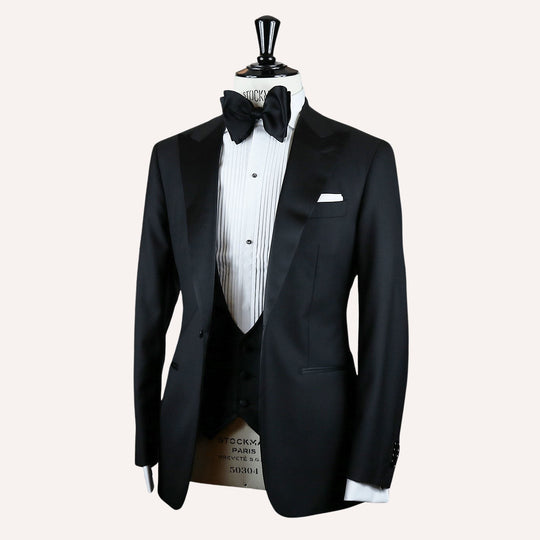 Black Silk Large Bow Tie