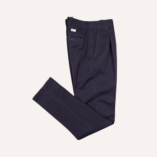 Washed Navy Cotton One Pleat Officer Chino - Tapered Fit