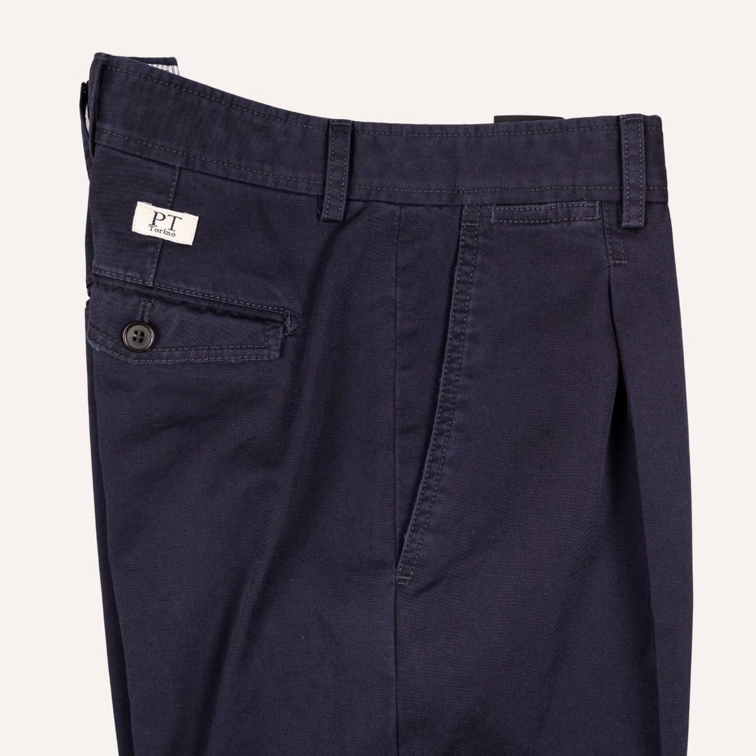 Washed Navy Cotton One Pleat Officer Chino - Tapered Fit