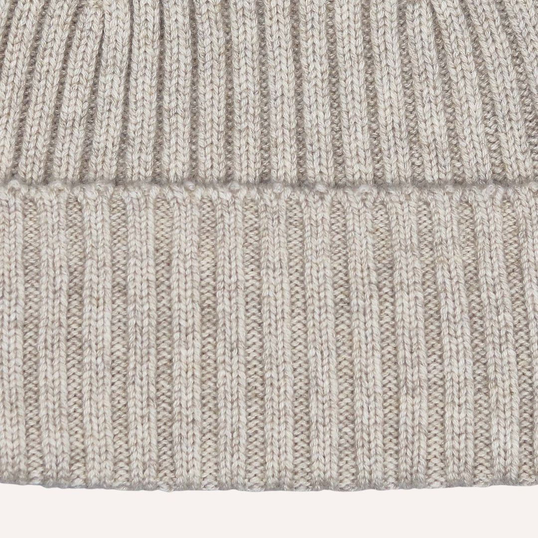 Oatmeal Ribbed Cashmere Beanie