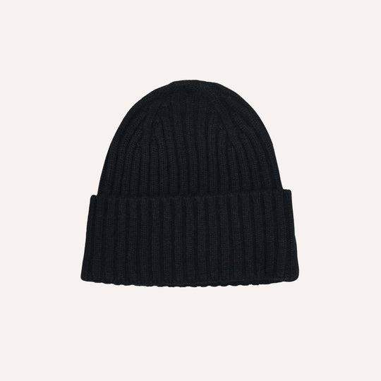 Black Ribbed Cashmere Beanie