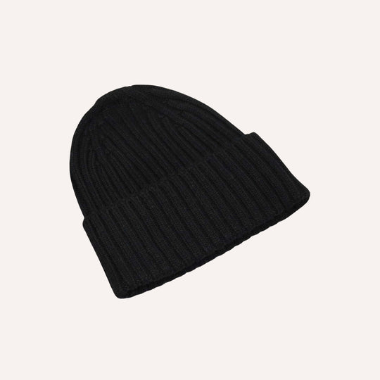 Black Ribbed Cashmere Beanie