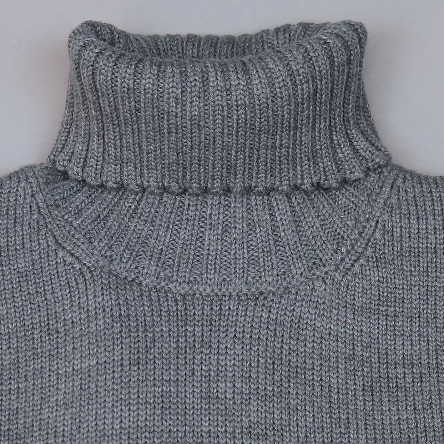Grey Extra Fine Merino Roll Neck Sweater – Lund & Lund