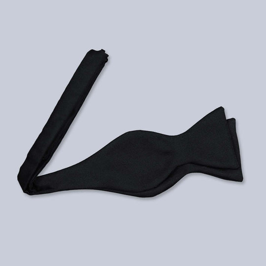 Black Ribbed Ottoman Silk Regular Bow Tie