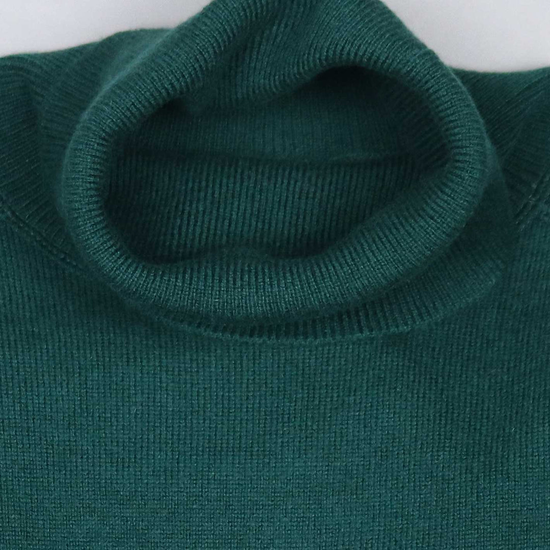 Green Raglan Cashmere Roll Neck Sweater